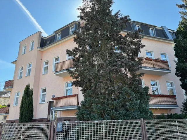 Neuwertig modernisierte großzügige 2-Zimmer-Wohnung mit 2 Balkone — photo 1